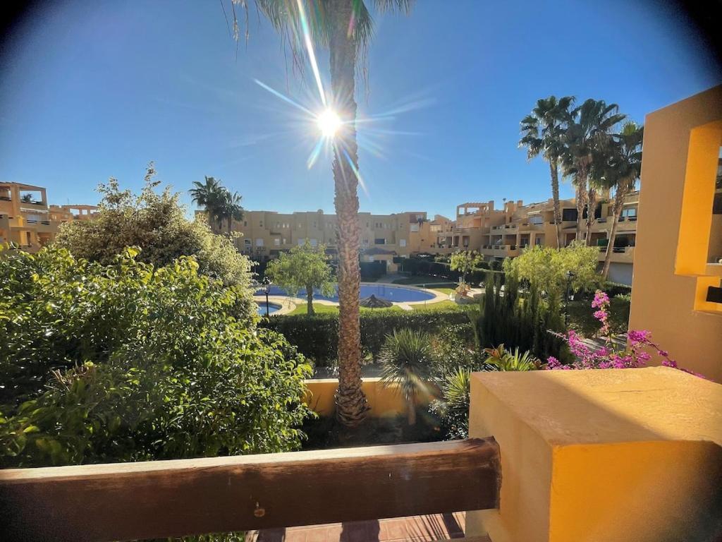 A Stunning 2 Bedroom Apartment 5 Min Walk To The Beautiful Beaches Of Vera Playa Playas de Vera المظهر الخارجي الصورة